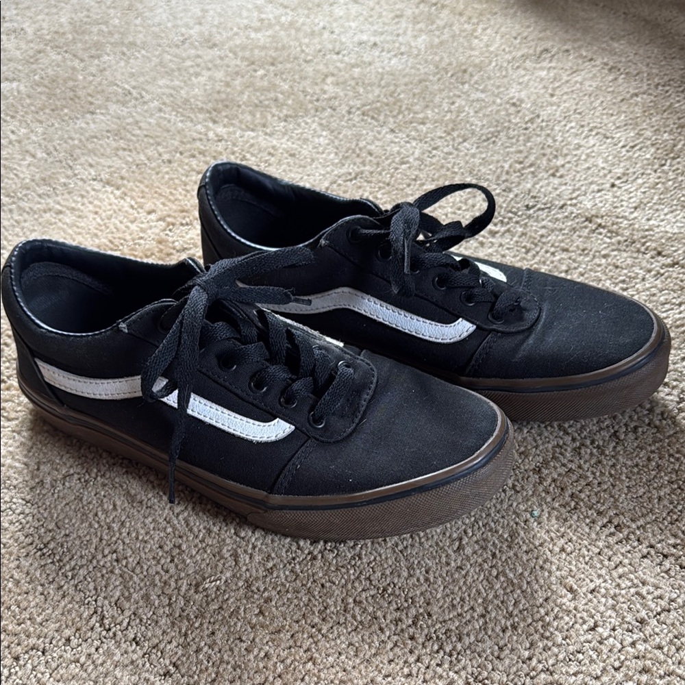 Old Skool Black Vans with Gum Sole